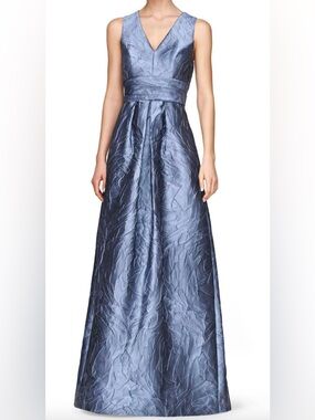 Kay Unger Mariah Gown Size 18